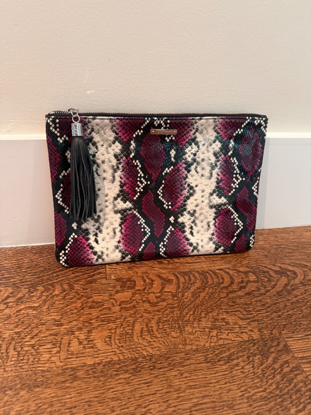 Snake Embossed Cloth